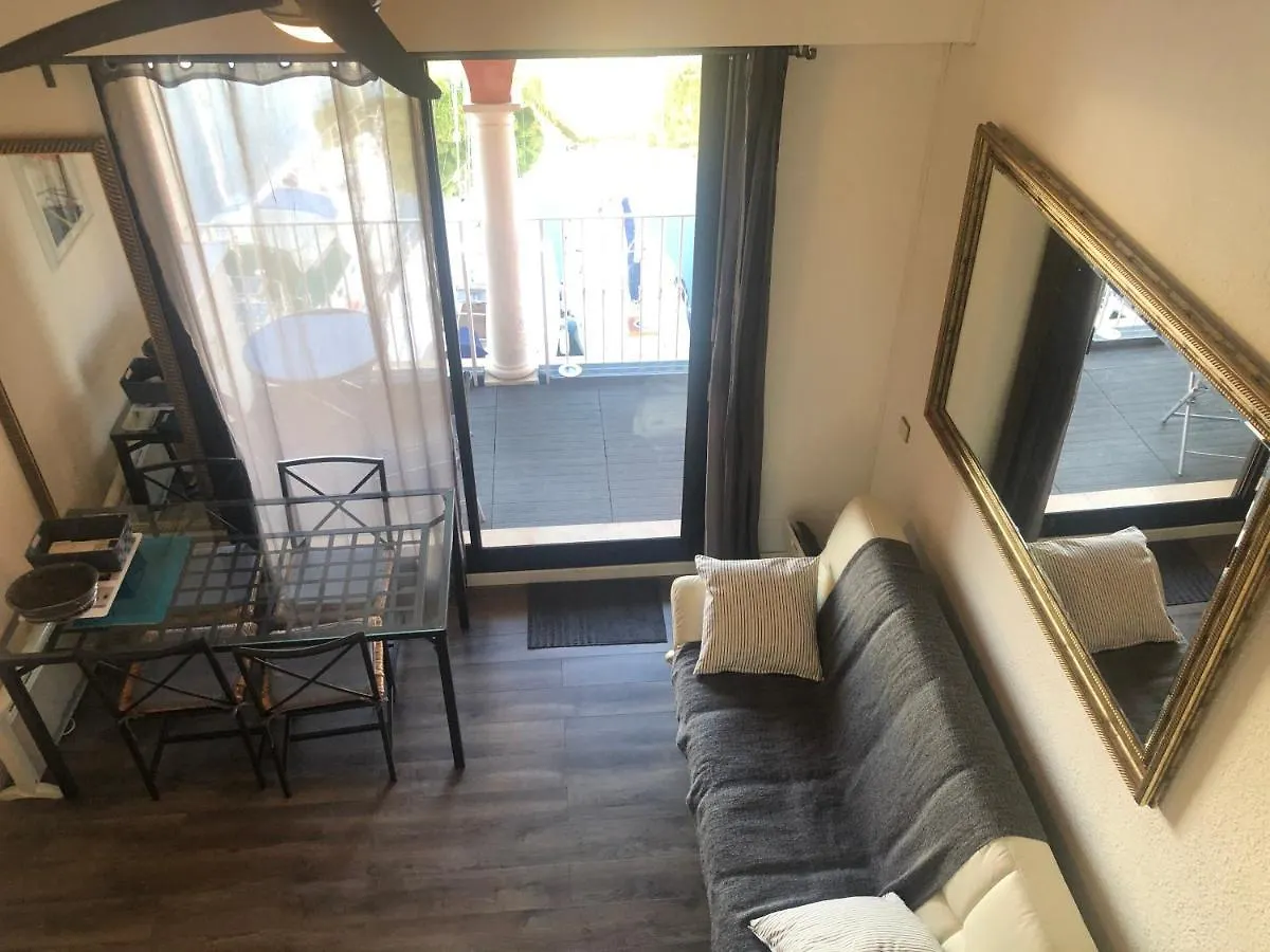 La Voile Blanche -Port-Grimaud Lux Apartment